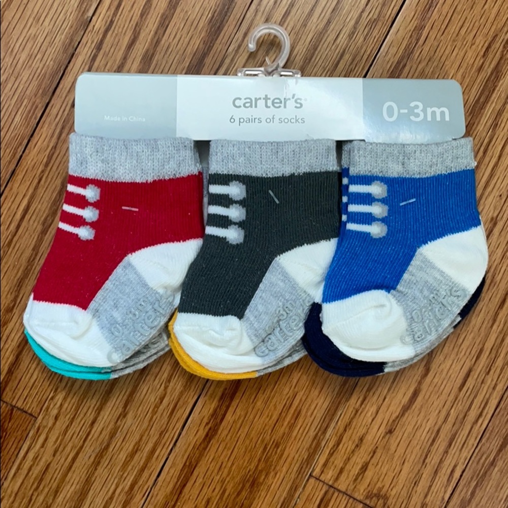 Carter’s®️ 6-Pack Sneaker Booties socks